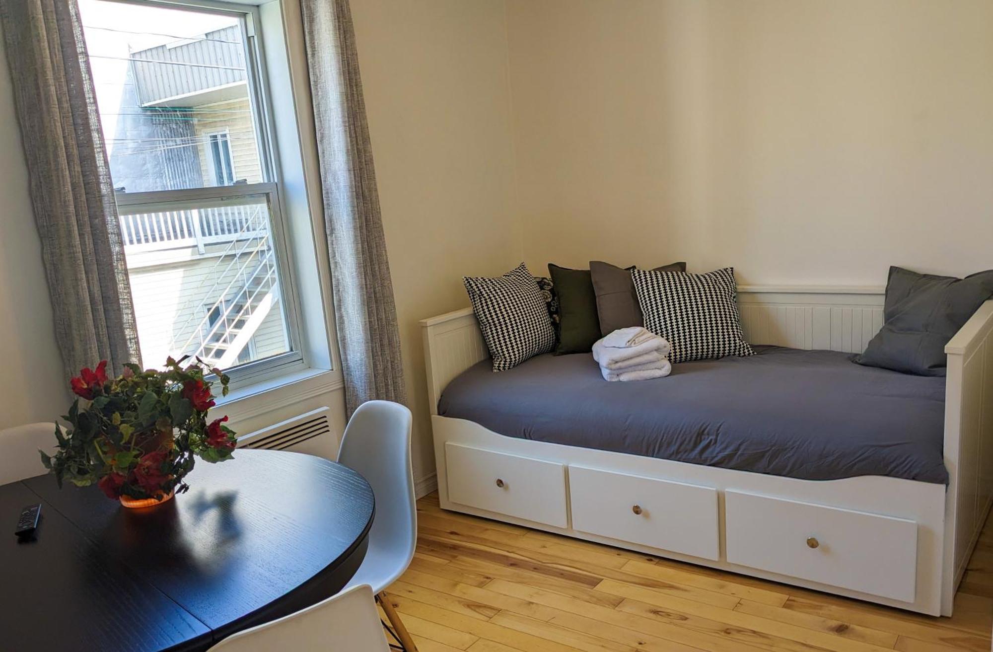 Les 300S 3E Avenue Appartement Québec Buitenkant foto